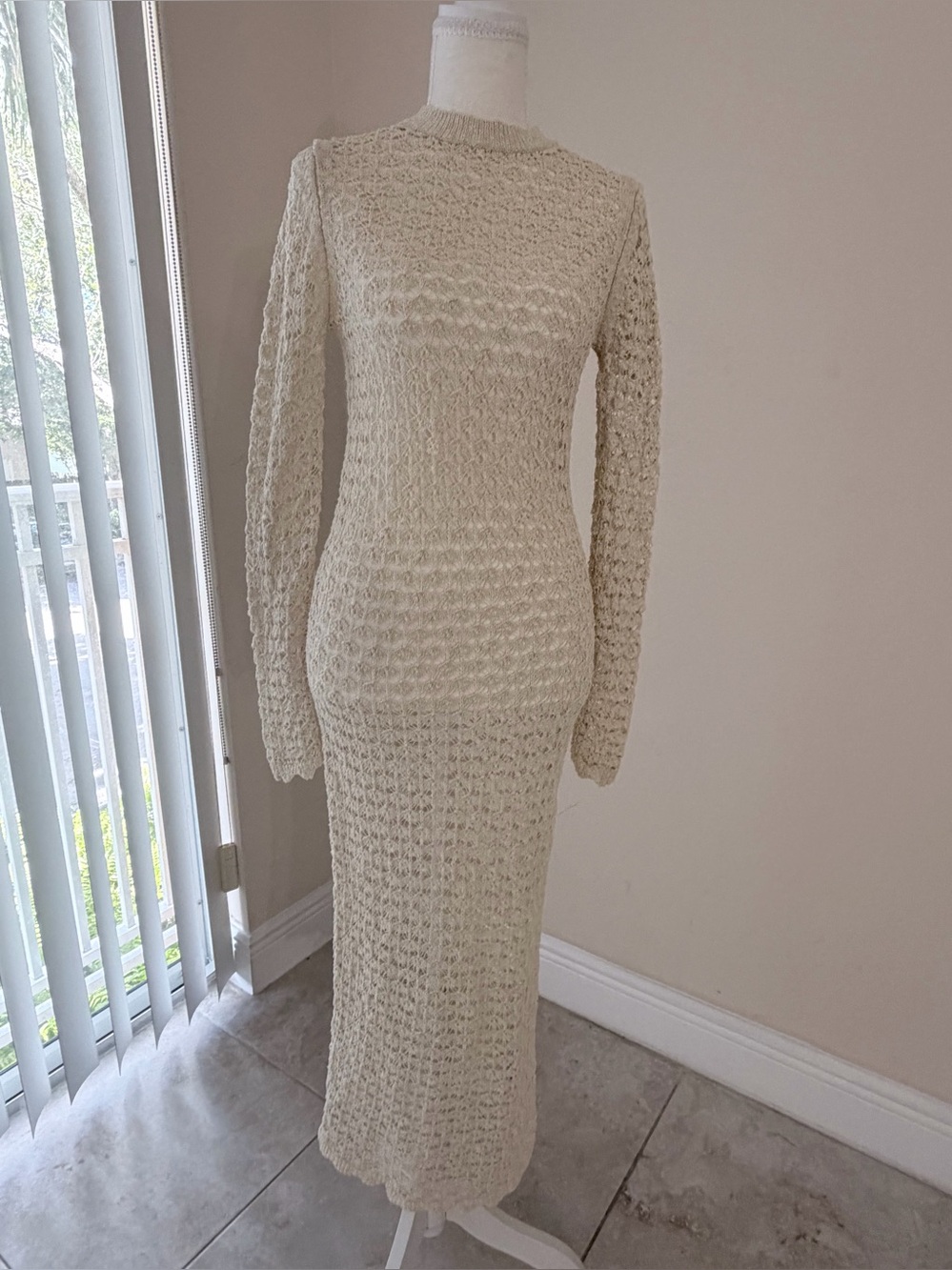 NWT ZARA Open Knit Crochet Maxi Dress Cream Ecru M - Picture 4 of 8